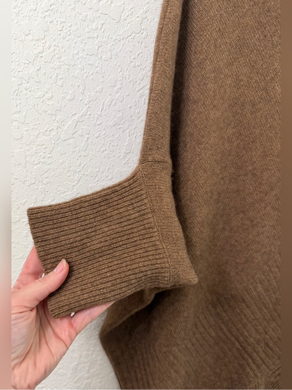 Vince Dolman Sleeve Slouchy Sweater Brown Yak Wool Size Medium - Picture 4 of 13